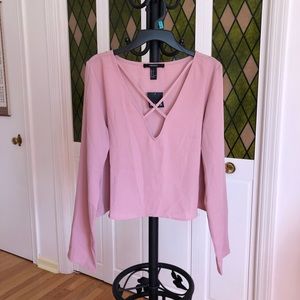 NWT Mauve V-Neck Blouse
